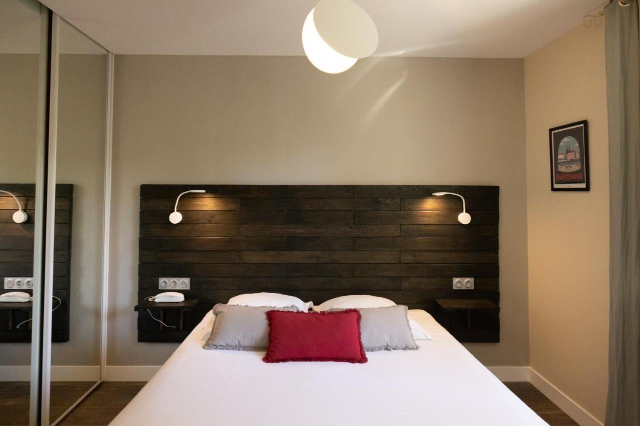 Logis Hotel St Sylvestre Aldudes Zewnętrze zdjęcie